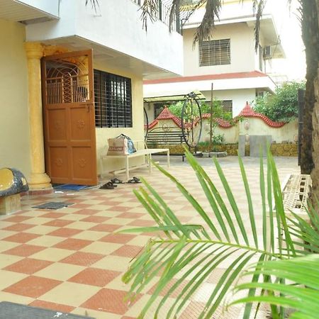 Om Rs Fog Villa Igatpuri Exteriör bild